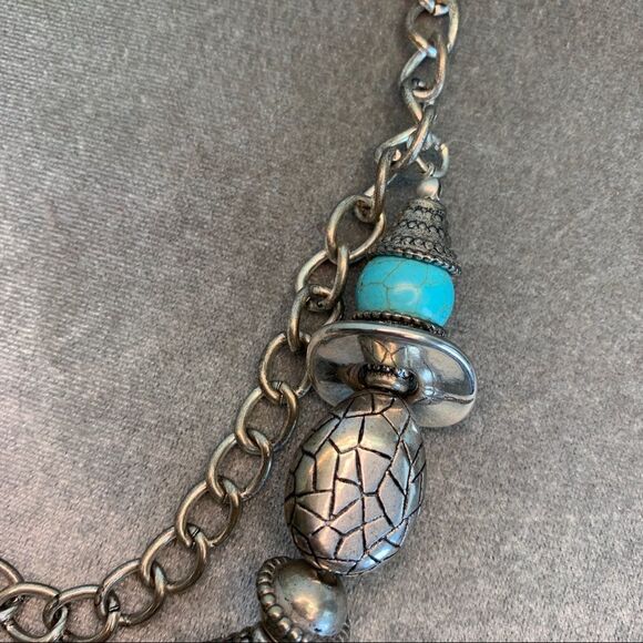 Turquoise coloured bohemian tribal native layered Silvertone statement necklace - Picture 6 of 8